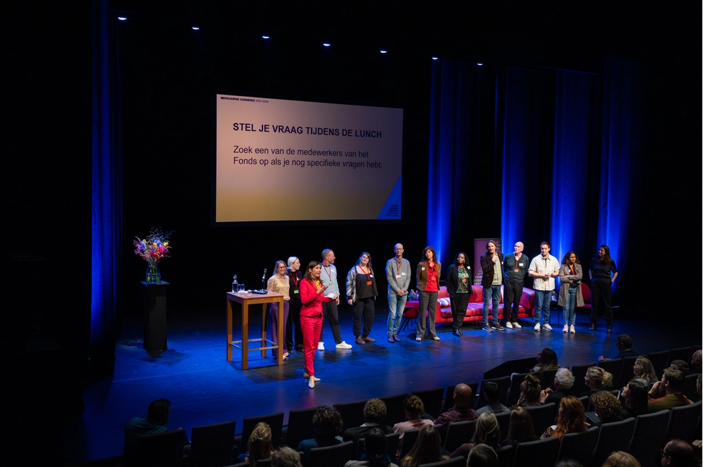 Een groot aantal Fondsmedewerkers was aanwezig om vragen aan te stellen tijdens de lunch. Foto: © Claudia Hansen